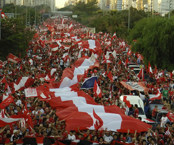 Hinchada Historia del Rojo 2