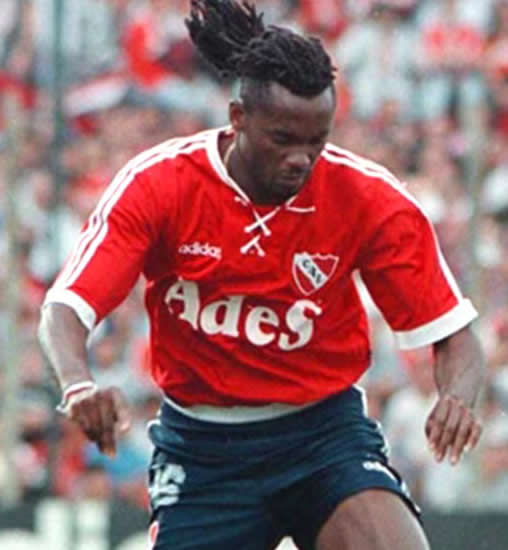 Alveiro Usuariaga en Historia del Rojo de Maxi Panigatti